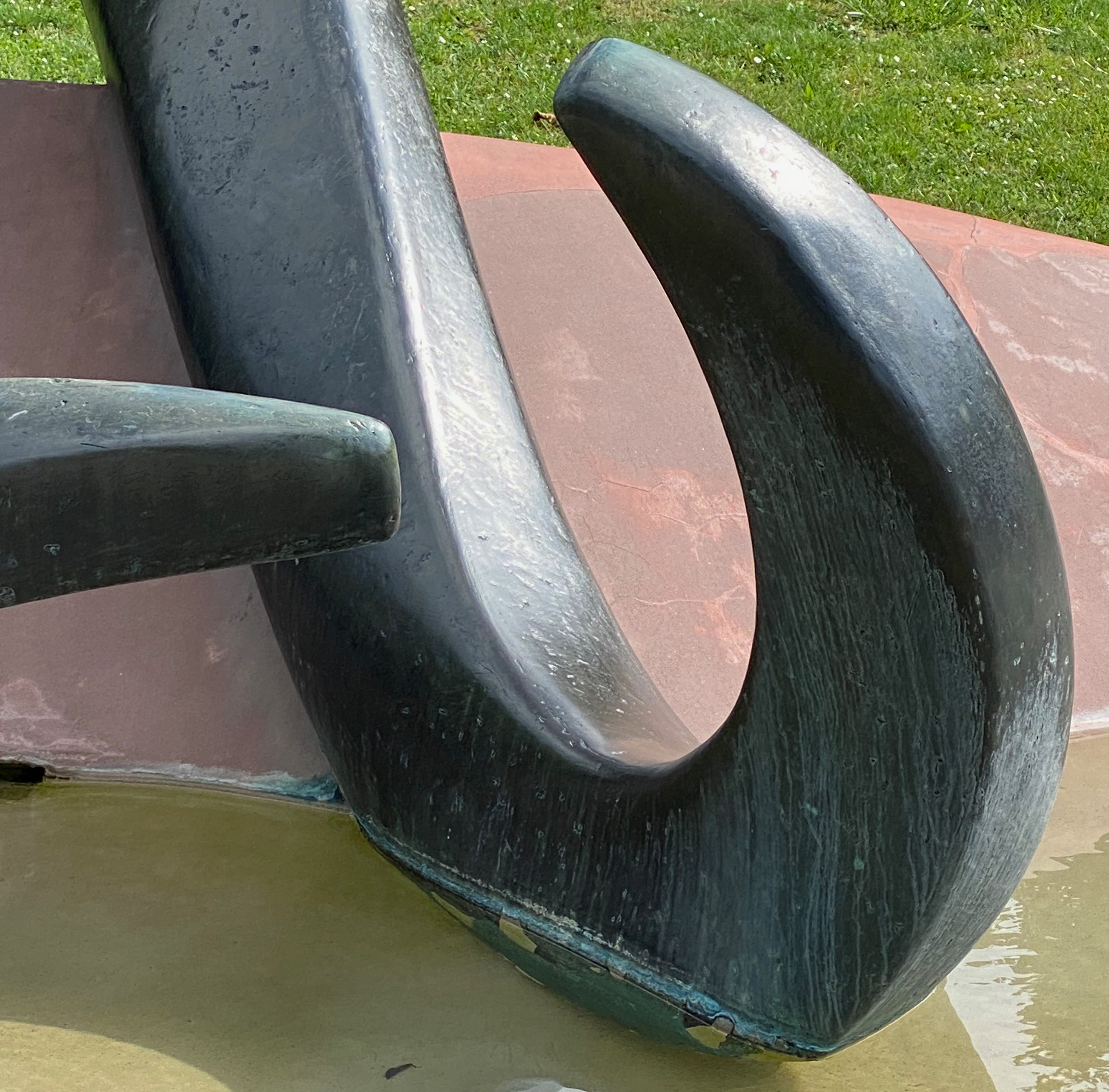 Mammut Brunnen Ernst Schneider Detail Angelhaken_Sebastian Juengel