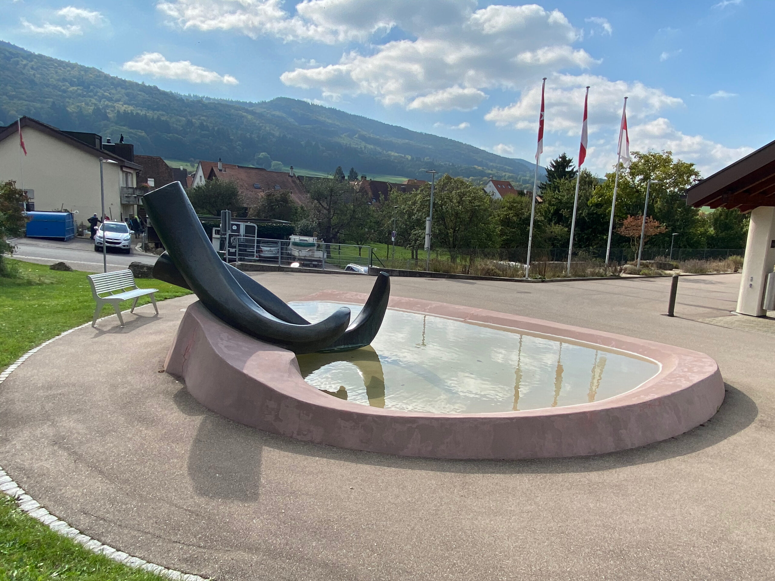 Mammut Brunnen Ernst Schneider Spiel mit der Landschaft_Sebastian Juengel