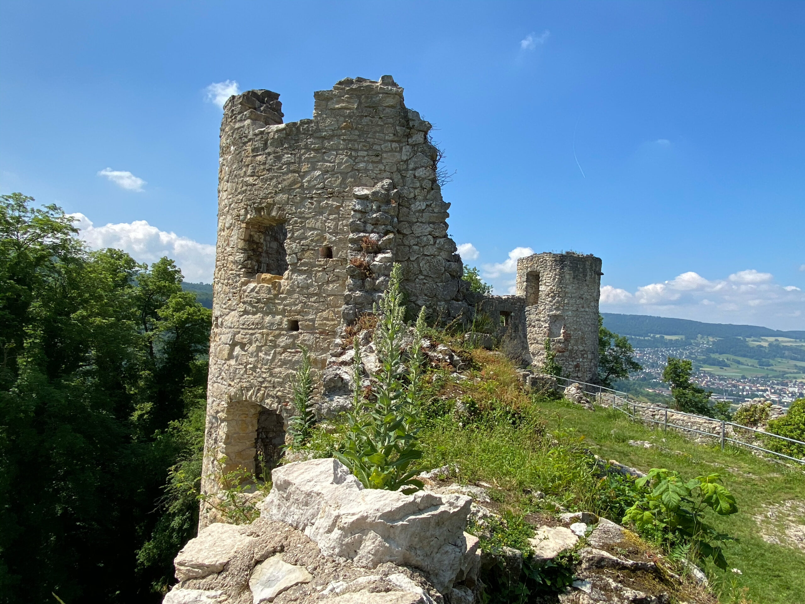 Schloss Dorneck Turm_Sebastian Juengel