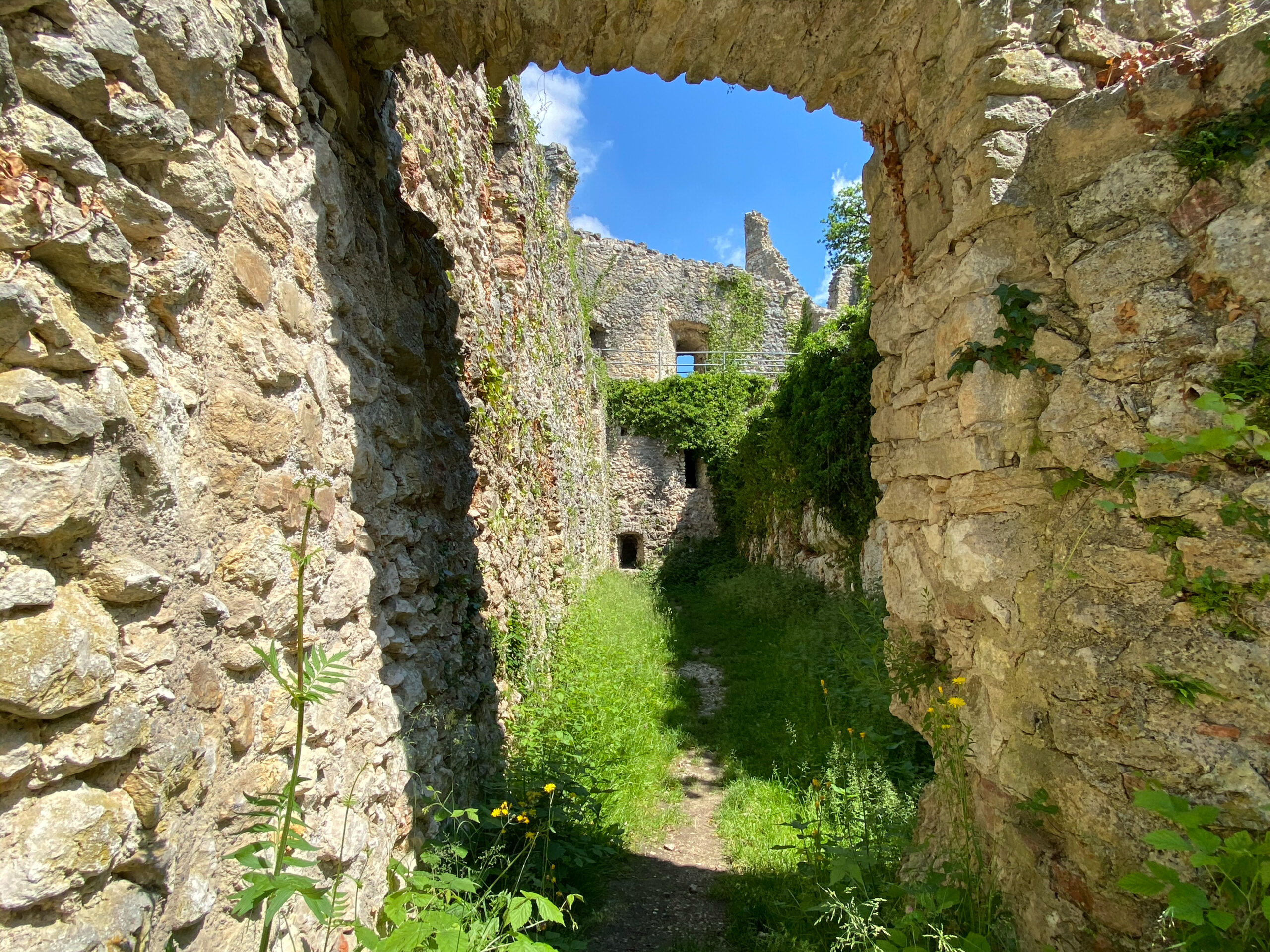 Schloss Dorneck innen unten_Sebastian Juengel