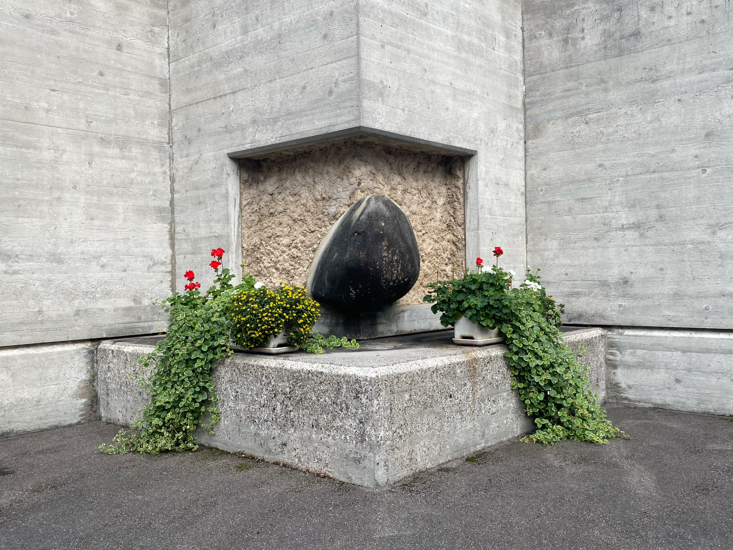 Breitenbach Kirche St. Margaretha Ecke aussen_Sebastian Juengel