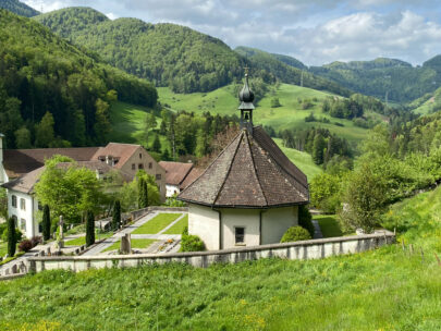 Meltingen Beinwil Kapelle St Johannes Ansicht von hinten_Sebastian Juengel